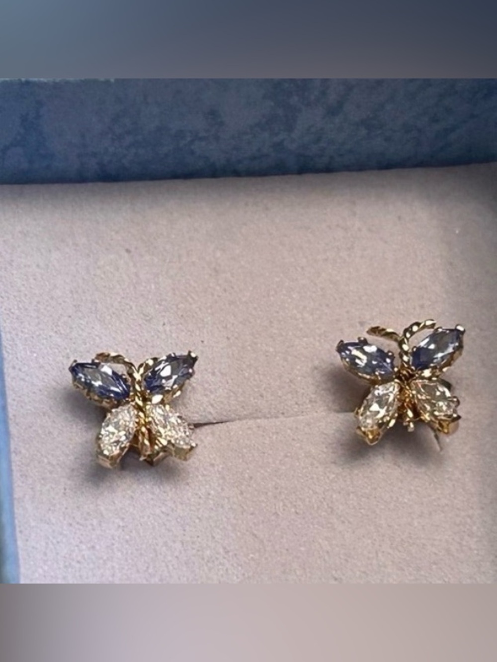 14k solid yellow gold stud butterfly earrings